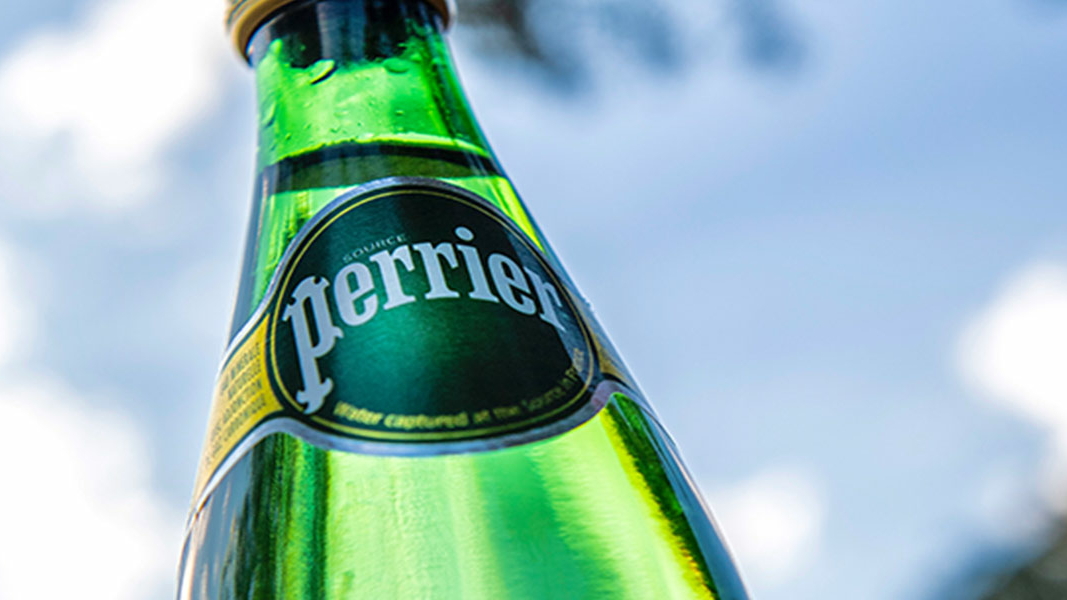 Perrier Banner Groot
