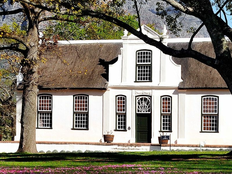 https://www.winelist.nl/media/cache/16x9_thumb/media/image/brand-banner/Boschendal_maner_groot.jpg