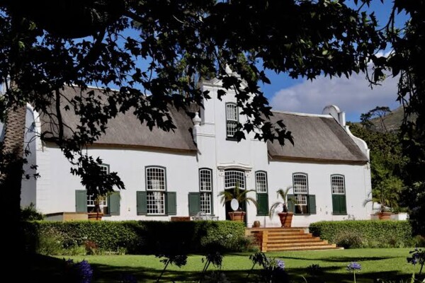 manor house.jpg